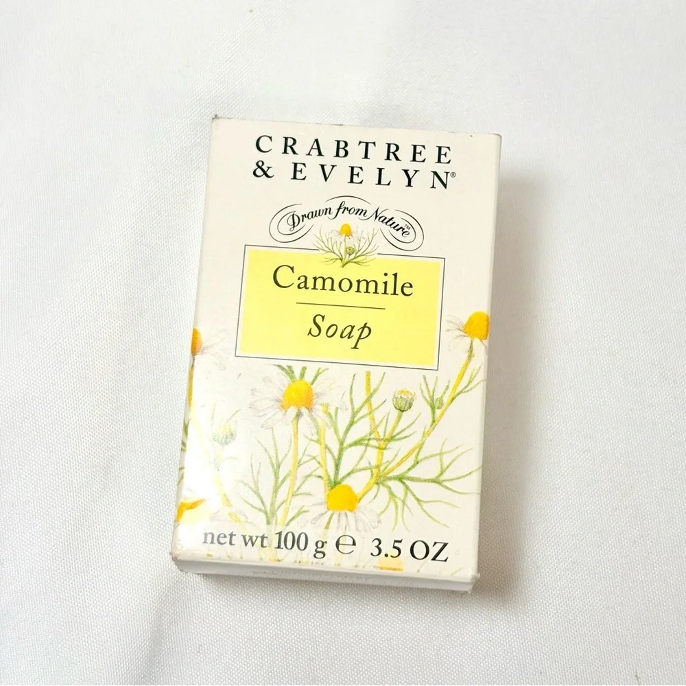 Vintage 1995 Crabtree & Evelyn Camomile Bar Soap 3.5 oz NOS Brand New RARE.